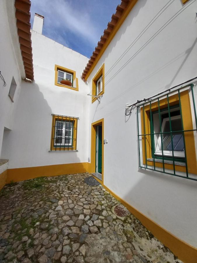Appartamento Páteo dos Oliveira - Casa da Cocheira Évora Esterno foto